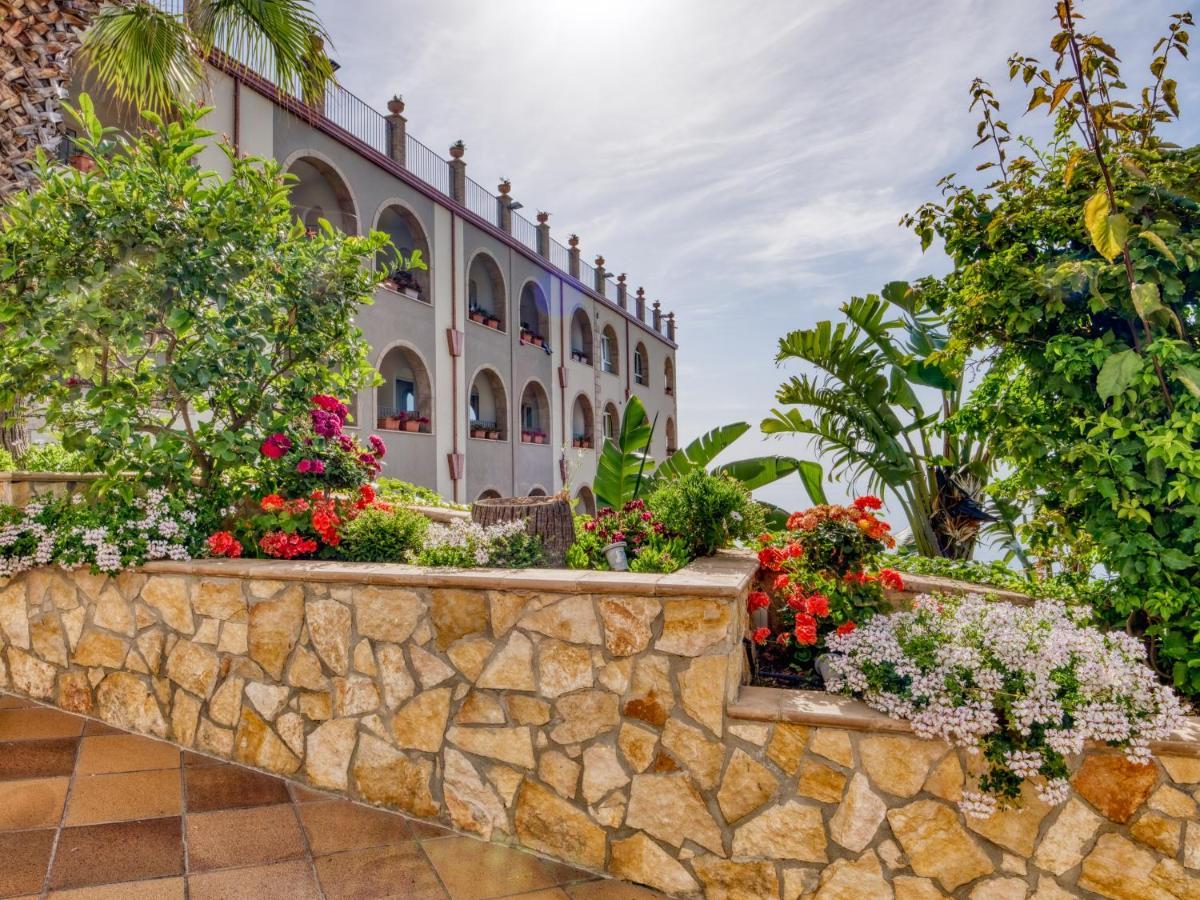 Hotel Olimpo Le Terrazze Letojanni Dış mekan fotoğraf