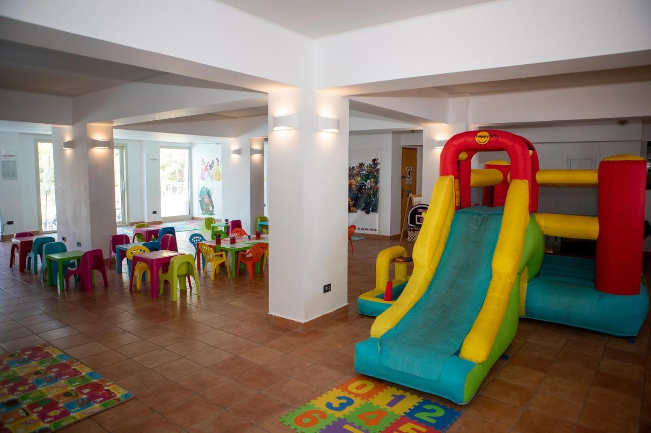 Hotel Olimpo Le Terrazze Letojanni Dış mekan fotoğraf